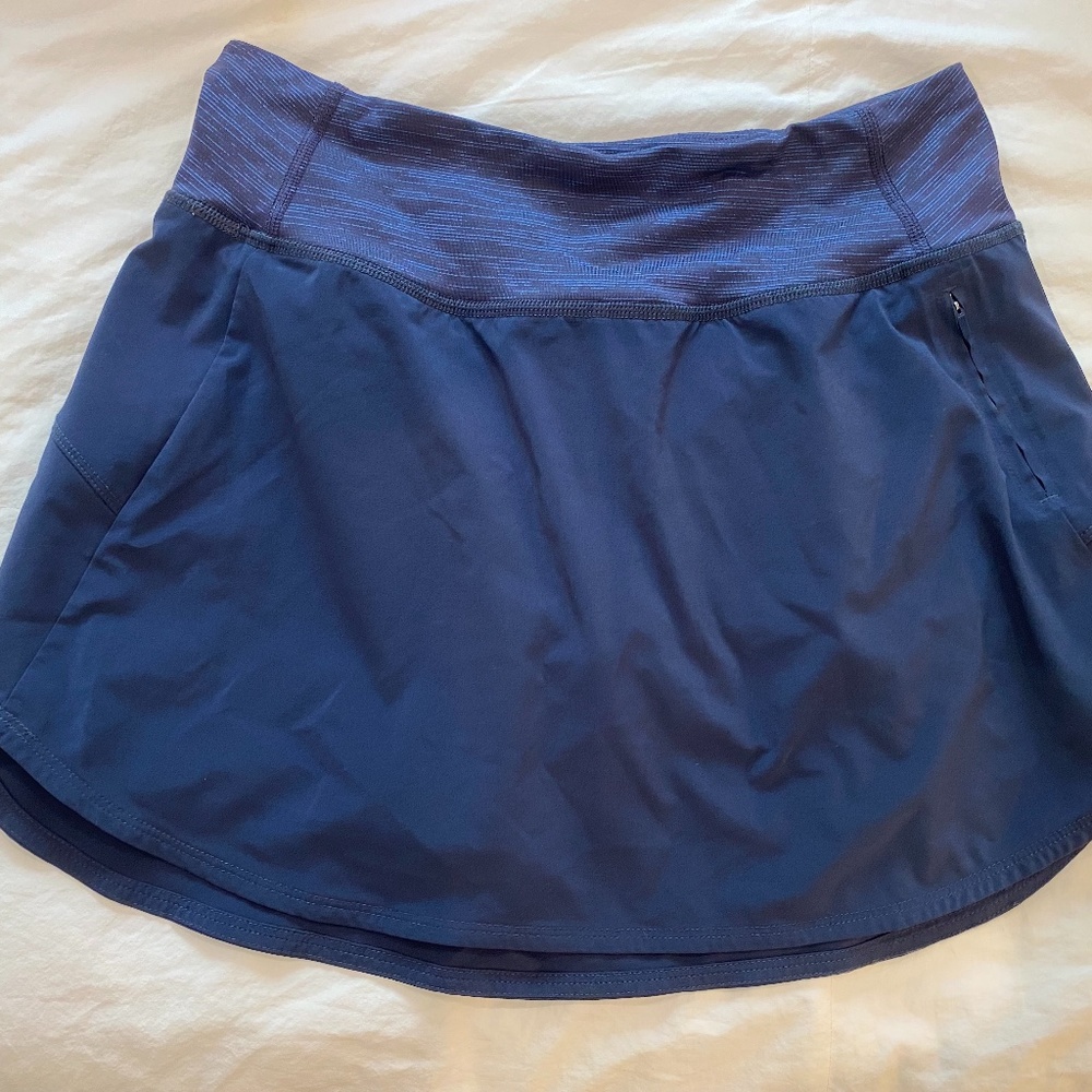Outdoor Voices Hudson 4" Skort